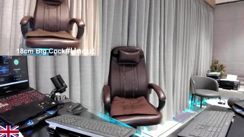 alpha_uk_boss online show from April 5, 11:40 am