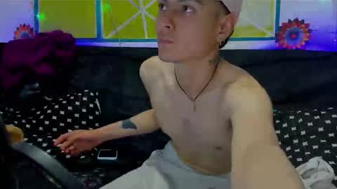 Dioniso online show from February 18, 7:10 pm