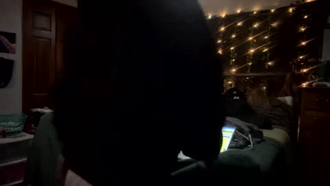 Snapshot of alphadomcole chatting on November 10, 2:10 am alphadomcole online show from November 10, 2:10 am