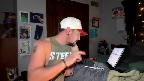 Snapshot of alphadomcole chatting on November 20, 10:26 am alphadomcole online show from November 20, 10:26 am