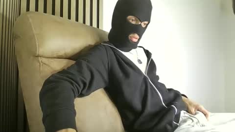 Snapshot of alphafindomhot chatting on November 23, 6:52 pm alphafindomhot online show from November 23, 6:52 pm