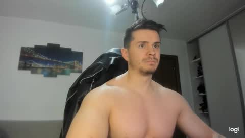 Snapshot of alphagodleatherking92 chatting on December 8, 1:14 pm LeatherMaster online show from December 8, 1:14 pm