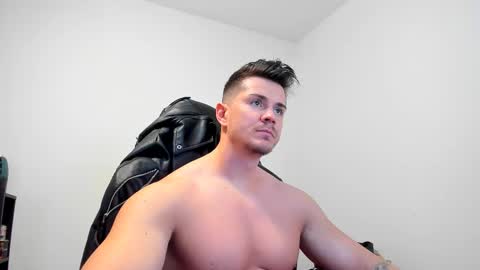 Snapshot of alphagodleatherking92 chatting on February 26, 8:15 am LeatherMaster online show from February 26, 8:15 am