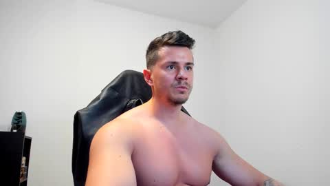 Snapshot of alphagodleatherking92 chatting on March 1, 7:30 am LeatherMaster online show from March 1, 7:30 am