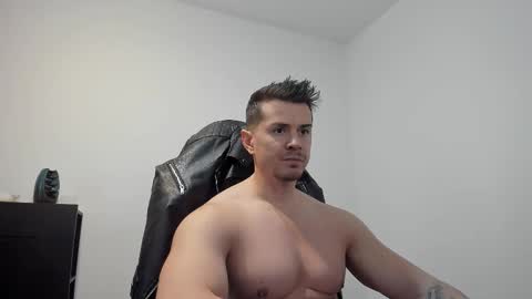 Snapshot of alphagodleatherking92 chatting on November 6, 9:10 am LeatherMaster online show from November 6, 9:10 am