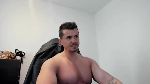 LeatherMaster online show from February 28, 12:28 pm