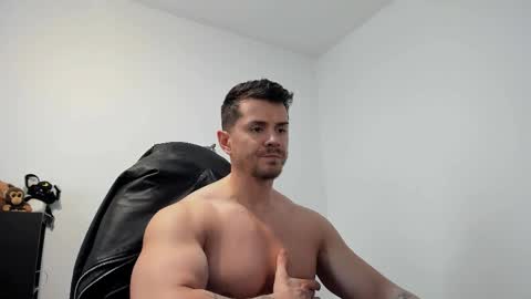 Snapshot of alphagodleatherking92 chatting on March 30, 10:49 am LeatherMaster online show from March 30, 10:49 am