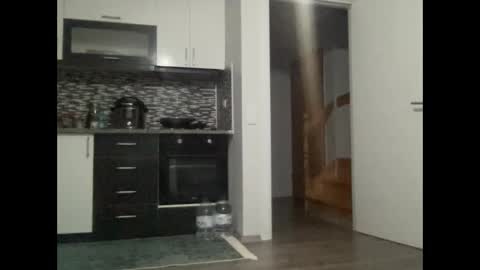 AlphAndre online show from February 7, 7:17 pm