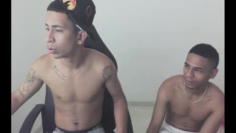 alphas_latins online show from March 30, 7:59 pm