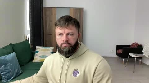 Jhonny online show from December 5, 7:49 am