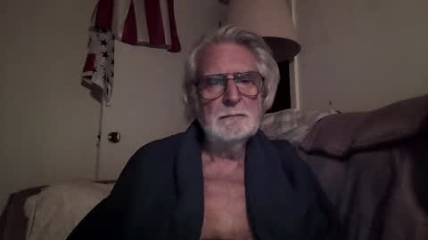 AlphaUniform online show from January 12, 12:49 am