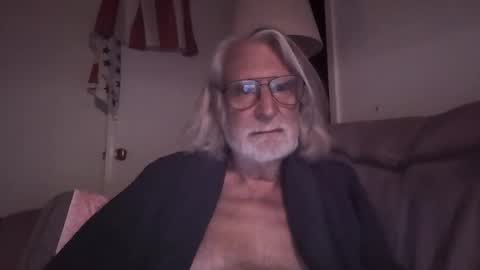 AlphaUniform online show from September 10, 2:55 am