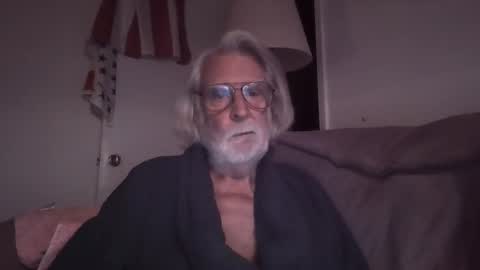 AlphaUniform online show from October 22, 11:43 am