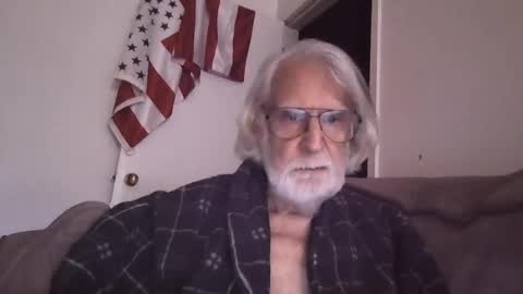 AlphaUniform online show from April 15, 1:51 pm