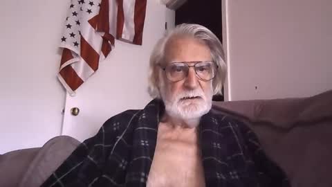 AlphaUniform online show from April 23, 12:15 pm