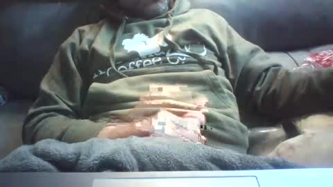 Alric online show from December 15, 6:26 pm