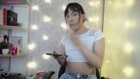 Snapshot of altair_x chatting on December 3, 11:03 pm altair_x online show from December 3, 11:03 pm