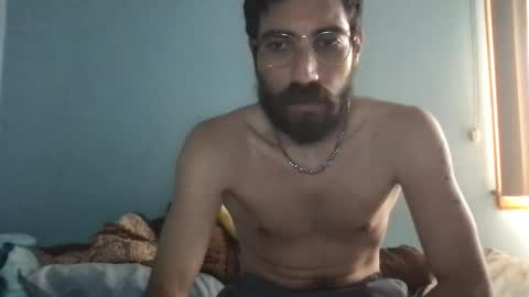 Snapshot of altarboiii chatting on May 27, 3:31 pm altarboiii online show from May 27, 3:31 pm