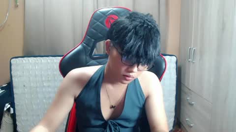 Snapshot of althea_ii chatting on May 31, 6:09 pm Althea online show from May 31, 6:09 pm