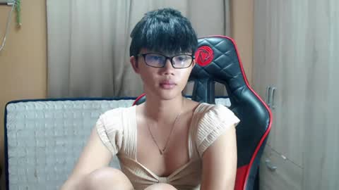 Snapshot of althea_ii chatting on June 4, 11:22 pm Althea online show from June 4, 11:22 pm