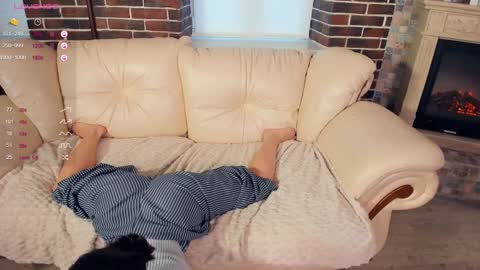 Snapshot of althenabarren chatting on February 3, 1:08 pm Rachel online show from February 3, 1:08 pm