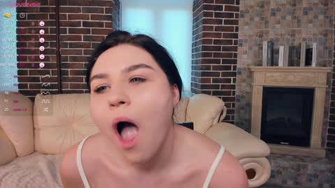 Snapshot of althenabarren chatting on February 6, 1:10 pm Rachel online show from February 6, 1:10 pm