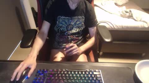 Snapshot of altijdhard97 chatting on December 21, 9:16 am altijdhard97 online show from December 21, 9:16 am