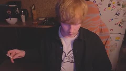 Snapshot of alvin__main chatting on July 2, 10:49 pm Alvin Puska -- online show from July 2, 10:49 pm