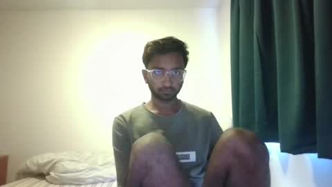 Snapshot of alvin_miler chatting on October 18, 2:07 pm alvin miler online show from October 18, 2:07 pm