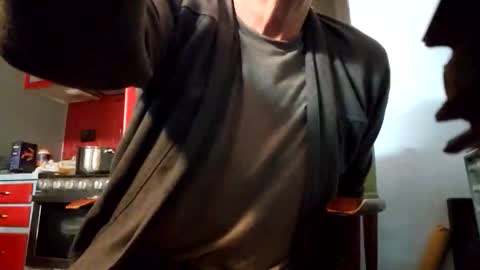 alwayshard4u1 online show from April 2, 10:24 am