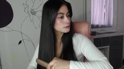 Snapshot of aly_foxx chatting on December 24, 2:33 pm Aly foxx online show from December 24, 2:33 pm