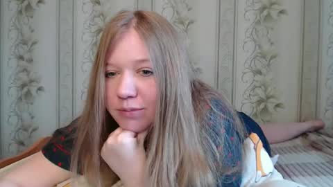 Snapshot of alya764770 chatting on April 24, 12:35 am alya764770 online show from April 24, 12:35 am