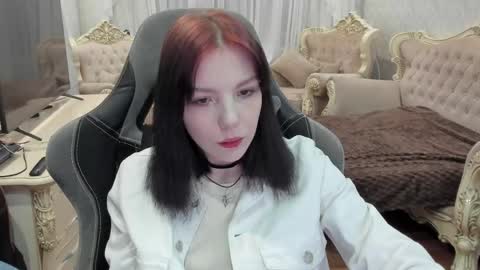 Snapshot of alyaska_yang chatting on June 1, 5:25 pm alyaska_yang online show from June 1, 5:25 pm