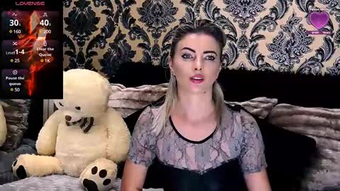 aly online show from December 28, 5:57 pm