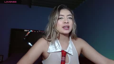 alyce__ online show from February 24, 3:15 am