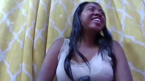 alydiah816442 online show from April 14, 4:29 am