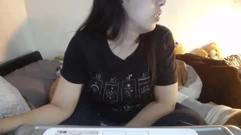 Alyn Maria online show from January 17, 3:11 am