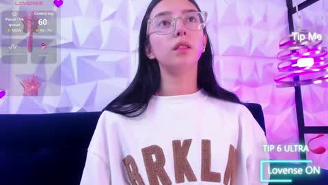 sopie online show from December 28, 11:09 am