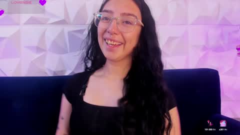 sopie online show from December 29, 11:18 am