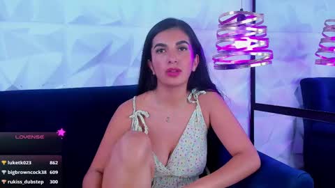 sopie online show from February 11, 9:09 am