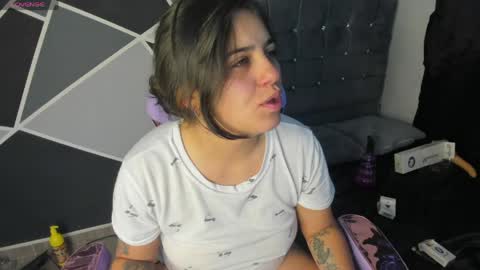 alysa magic online show from April 17, 7:06 pm