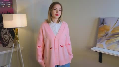 Kate online show from April 11, 4:44 pm