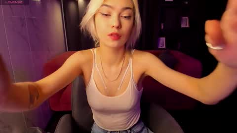 Snapshot of alysiasun chatting on November 15, 2:35 pm Alysia online show from November 15, 2:35 pm