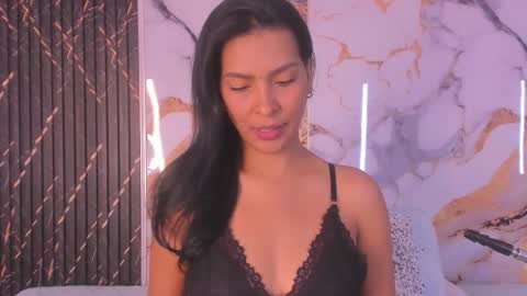 alyson__a online show from March 19, 12:42 pm