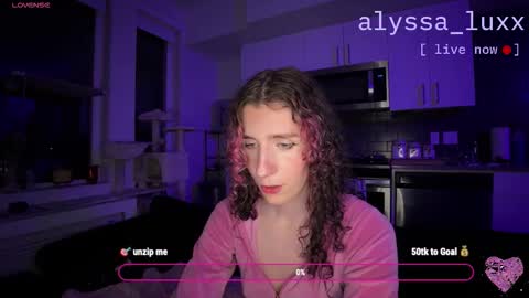 Alyssa online show from February 12, 8:42 am