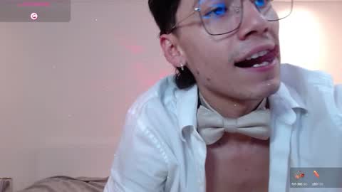 Snapshot of amad696 chatting on December 29, 9:20 pm Amad Passer x guests Independent model online show from December 29, 9:20 pm