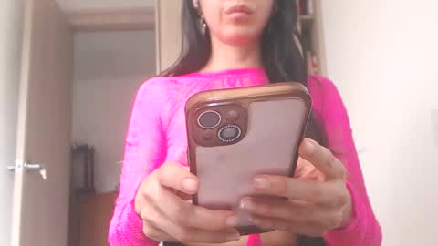 Snapshot of amadamar chatting on January 15, 5:49 pm valentia online show from January 15, 5:49 pm