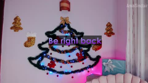 Snapshot of amaisinclair chatting on December 11, 9:09 am Amai Sinclair online show from December 11, 9:09 am