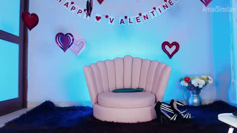 Snapshot of amaisinclair chatting on February 20, 6:06 am Amai Sinclair online show from February 20, 6:06 am