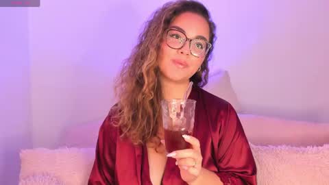 amalia bennet online show from July 14, 3:51 pm